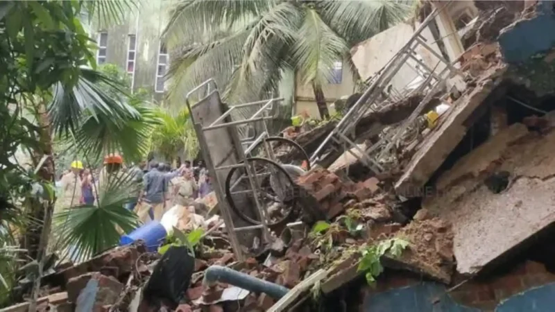 തകർന്ന കെട്ടിടത്തിലേത് ഉപയോഗിച്ചിരുന്ന ശുചിമുറി, പരിഭ്രാന്തരായി ഓടിയെന്ന് ദൃക്‌സാക്ഷികൾ; മന്ത്രിമാരുടെ വാദം രോഗികൾ തള്ളി