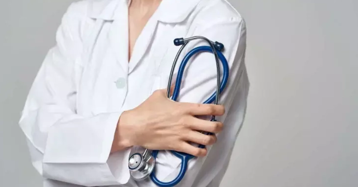 ഫിസിയോതെറാപ്പിസ്റ്റുകളും ഒക്യുപേഷണൽ തെറാപ്പിസ്റ്റുകളും ഡോക്ടർമാരല്ലെന്ന് കേരള ഹൈക്കോടതി