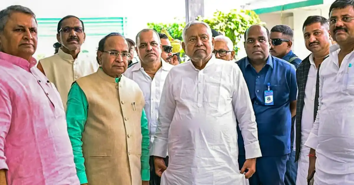 ബിഹാറിൽ എൻഡിഎയ്ക്ക് വൻ വിജയം പ്രവചിച്ച് എക്‌സിറ്റ് പോളുകൾ